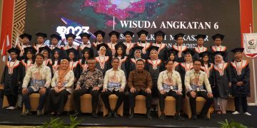 Lulus 100 Persen, SD Telkom Makassar Wisuda 84 Siswa